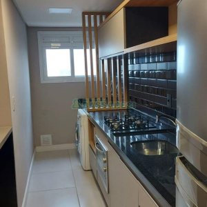 Apartamento com 55m², 2 dormitórios, 1 vaga, no bairro Lourdes em Caxias do Sul para Comprar