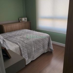 Apartamento com 55m², 2 dormitórios, 1 vaga, no bairro Lourdes em Caxias do Sul para Comprar