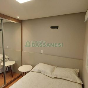 Apartamento com 55m², 2 dormitórios, 1 vaga, no bairro Lourdes em Caxias do Sul para Comprar
