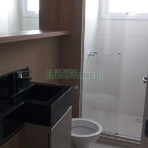 Apartamento com 55m², 2 dormitórios, 1 vaga, no bairro Lourdes em Caxias do Sul para Comprar