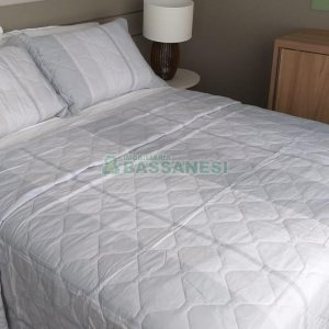 Apartamento com 55m², 2 dormitórios, 1 vaga, no bairro Lourdes em Caxias do Sul para Comprar