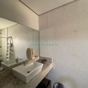 Sala Mobiliada com 297m², 2 vagas, no bairro Sanvitto em Caxias do Sul para Alugar