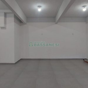 Loja com 62m², no bairro Cristo Redentor em Caxias do Sul para Alugar