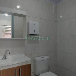 Loja com 62m², no bairro Cristo Redentor em Caxias do Sul para Alugar