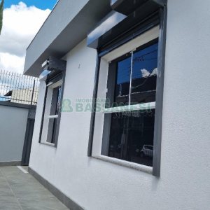 Loja com 142m², no bairro Centro em Caxias do Sul para Comprar