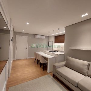 Apto Mobiliado com 48m², 1 dormitório, 1 vaga, no bairro Santa Catarina em Caxias do Sul para Alugar