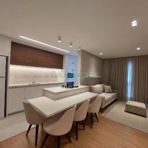 Apto Mobiliado com 48m², 1 dormitório, 1 vaga, no bairro Santa Catarina em Caxias do Sul para Alugar