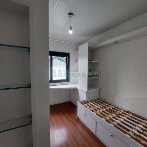 Casa com 232m², 3 dormitórios, 1 vaga, no bairro Cruzeiro em Caxias do Sul para Alugar