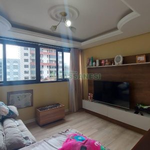 Apartamento com 86m², 3 dormitórios, 2 vagas, no bairro Panazzolo em Caxias do Sul para Comprar