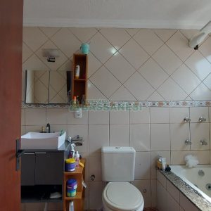 Apartamento com 86m², 3 dormitórios, 2 vagas, no bairro Panazzolo em Caxias do Sul para Comprar
