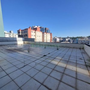 Sala Mobiliada com 87m², 2 vagas, no bairro Centro em Caxias do Sul para Alugar