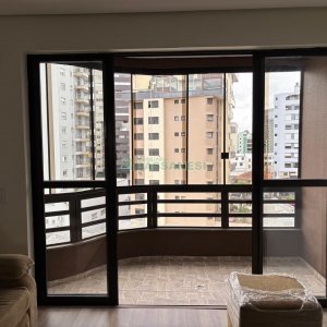 Apartamento com 106m², 3 dormitórios, 2 vagas, no bairro São Pelegrino em Caxias do Sul para Alugar