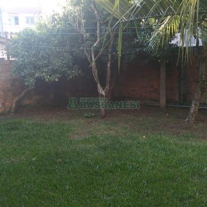 Casa com 100m², 3 dormitórios, 1 vaga, no bairro Jardim América em Caxias do Sul para Comprar