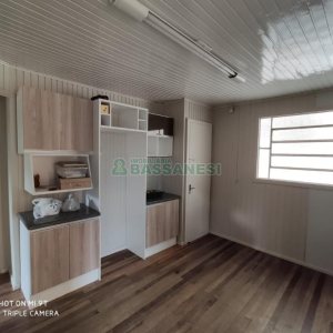 Casa com 110m², 3 dormitórios, 1 vaga, no bairro Medianeira em Caxias do Sul para Comprar