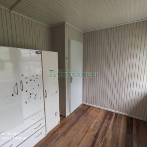Casa com 110m², 3 dormitórios, 1 vaga, no bairro Medianeira em Caxias do Sul para Comprar