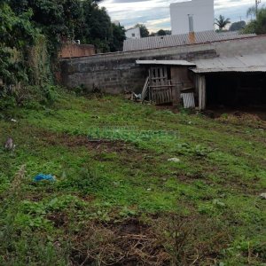 Terreno com 379m², no bairro Bela Vista em Caxias do Sul para Comprar