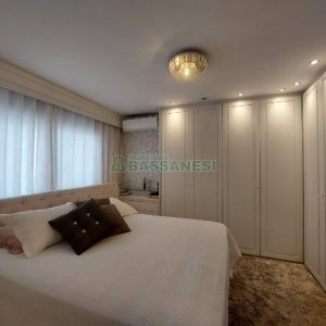 Apto Mobiliado com 82m², 2 dormitórios, 2 vagas, no bairro Panazzolo em Caxias do Sul para Comprar