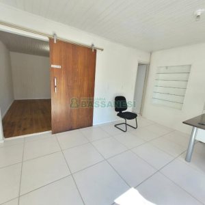 Sala com 60m², no bairro Sagrada Família em Caxias do Sul para Alugar