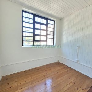 Sala com 160m², no bairro Sagrada Família em Caxias do Sul para Alugar