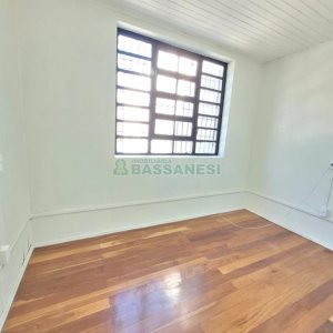 Sala com 160m², no bairro Sagrada Família em Caxias do Sul para Alugar