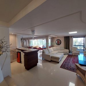 Apto Mobiliado com 235m², 3 dormitórios, 3 vagas, no bairro Jardim América em Caxias do Sul para Alugar