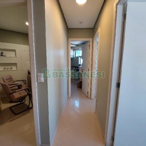 Sala Mobiliada com 56m², 1 vaga, no bairro São Pelegrino em Caxias do Sul para Alugar ou Comprar