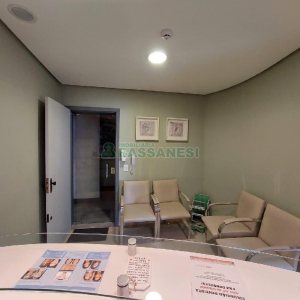 Sala Mobiliada com 56m², 1 vaga, no bairro São Pelegrino em Caxias do Sul para Alugar ou Comprar