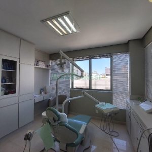 Sala Mobiliada com 56m², 1 vaga, no bairro São Pelegrino em Caxias do Sul para Alugar ou Comprar