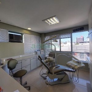 Sala Mobiliada com 56m², 1 vaga, no bairro São Pelegrino em Caxias do Sul para Alugar ou Comprar