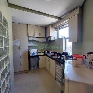 Sala Mobiliada com 56m², 1 vaga, no bairro São Pelegrino em Caxias do Sul para Alugar ou Comprar