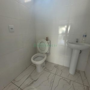 Loja com 80m², no bairro Nossa Senhora de Fátima em Caxias do Sul para Alugar