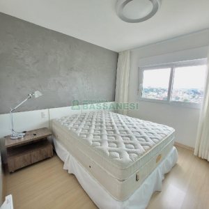 Apto Mobiliado com 55m², 1 dormitório, 2 vagas, no bairro Lourdes em Caxias do Sul para Alugar