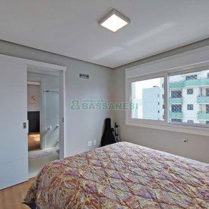 Apartamento com 148m², 3 dormitórios, 2 vagas, no bairro São Pelegrino em Caxias do Sul para Comprar
