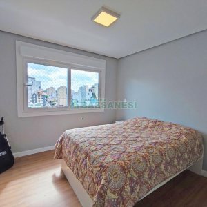 Apartamento com 148m², 3 dormitórios, 2 vagas, no bairro São Pelegrino em Caxias do Sul para Comprar