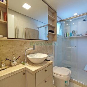 Apartamento com 148m², 3 dormitórios, 2 vagas, no bairro São Pelegrino em Caxias do Sul para Comprar