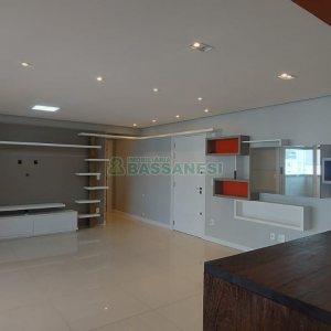 Apartamento com 148m², 3 dormitórios, 2 vagas, no bairro São Pelegrino em Caxias do Sul para Alugar ou Comprar