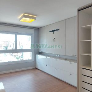 Apartamento com 148m², 3 dormitórios, 2 vagas, no bairro São Pelegrino em Caxias do Sul para Alugar ou Comprar