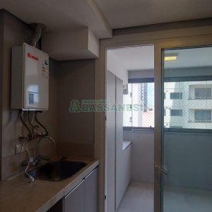 Apartamento com 148m², 3 dormitórios, 2 vagas, no bairro São Pelegrino em Caxias do Sul para Alugar ou Comprar