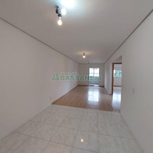 Apartamento com 74m², 2 dormitórios, 1 vaga, no bairro Villagio Iguatemi em Caxias do Sul para Alugar