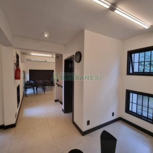 Predio com 169m², no bairro Centro em Caxias do Sul para Comprar