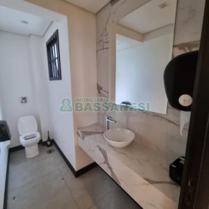 Predio com 169m², no bairro Centro em Caxias do Sul para Comprar