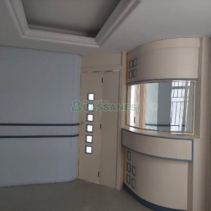 Sala com 42m², no bairro Centro em Caxias do Sul para Alugar