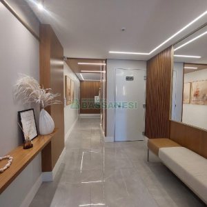 Apartamento com 79m², 2 dormitórios, 2 vagas, no bairro Panazzolo em Caxias do Sul para Alugar