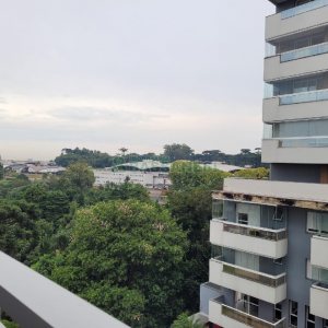 Apto Mobiliado com 90m², 2 dormitórios, 2 vagas, no bairro Vila Horn em Caxias do Sul para Comprar