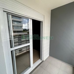 Apto Mobiliado com 90m², 2 dormitórios, 2 vagas, no bairro Vila Horn em Caxias do Sul para Comprar