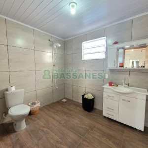 Pavilhão com 144m², no bairro Esplanada em Caxias do Sul para Alugar