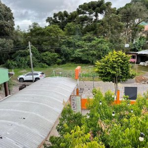 Casa Comercial com 360m², 3 dormitórios, no bairro Santa Fé em Caxias do Sul para Comprar