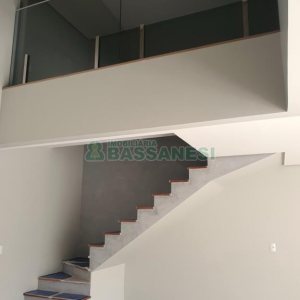 Sobrado com 160m², 3 dormitórios, no bairro Nossa Senhora da Saúde em Caxias do Sul para Comprar