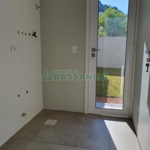 Sobrado com 160m², 3 dormitórios, no bairro Nossa Senhora da Saúde em Caxias do Sul para Comprar