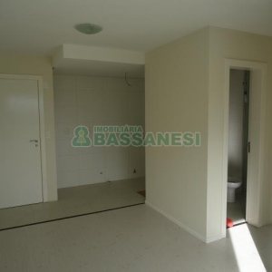 Apartamento com 47m², 2 dormitórios, 1 vaga, no bairro Desvio Rizzo em Caxias do Sul para Comprar